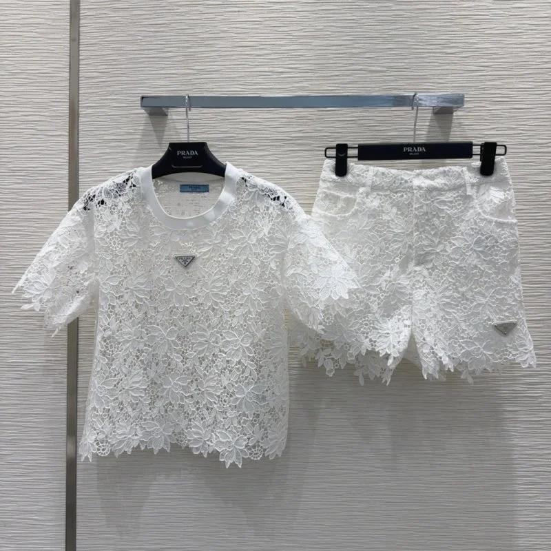 Minimalist Prada Short Suits 166112