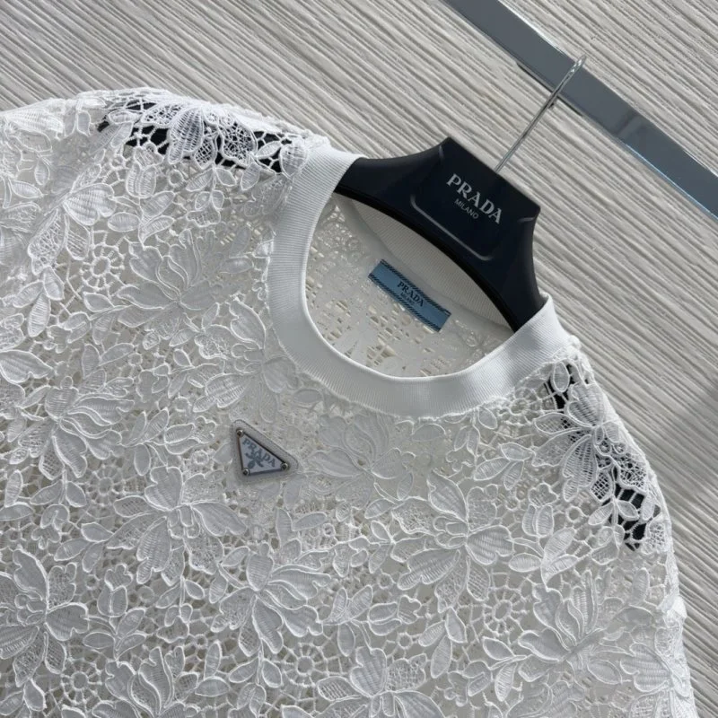 Minimalist Prada Short Suits 166112