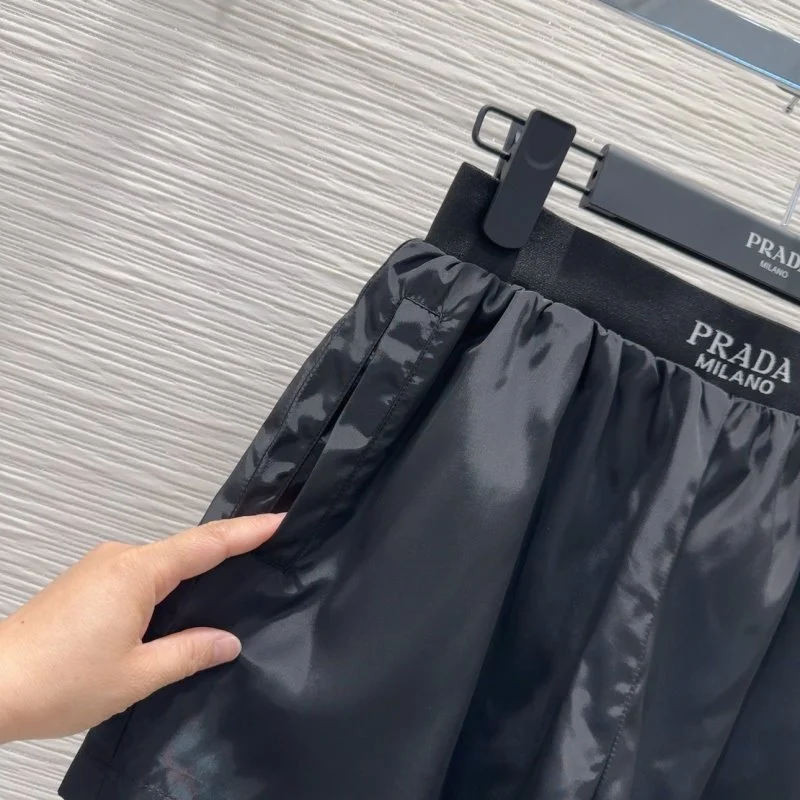 Prada Short Suits Youthful 166113