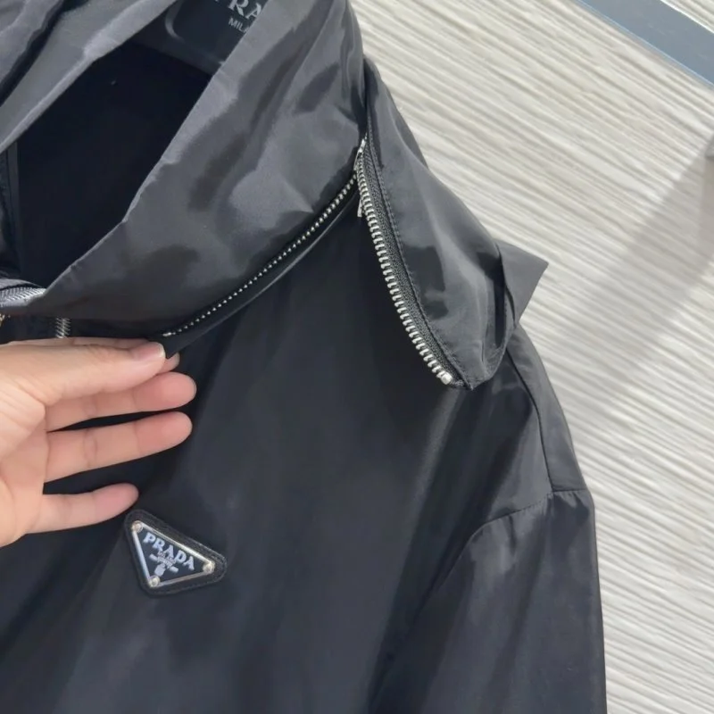 Prada Short Suits Youthful 166113