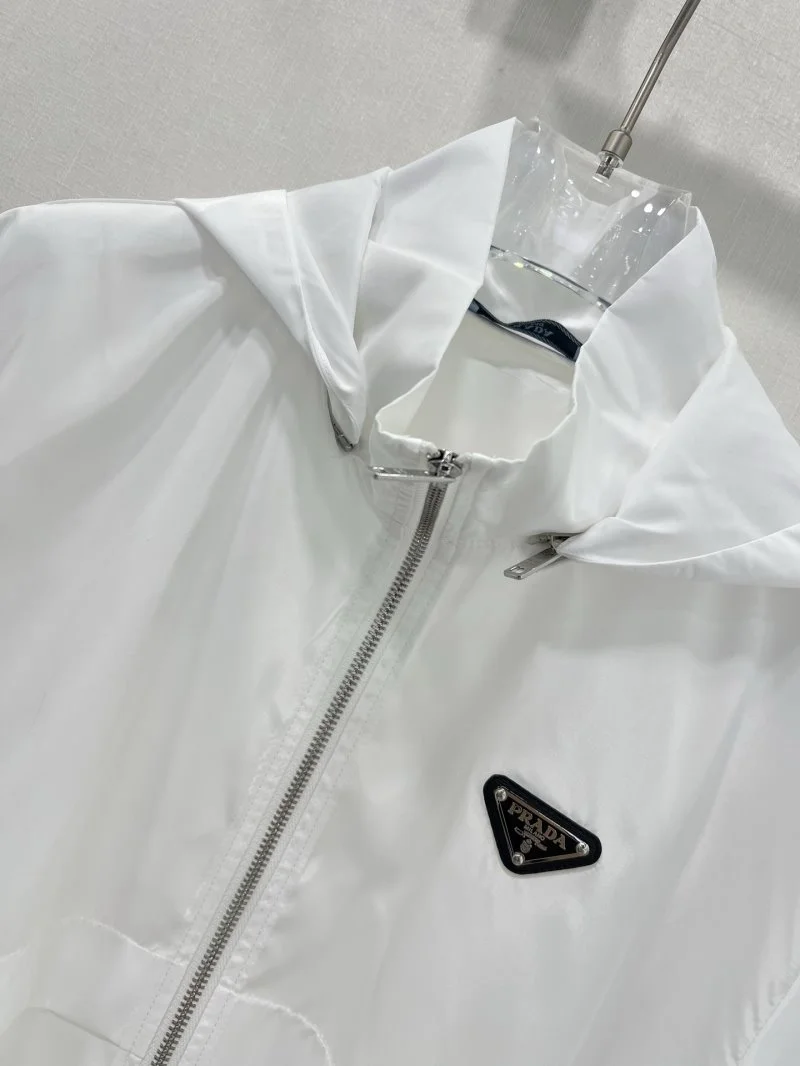 Upgraded Prada Short Suits 166106