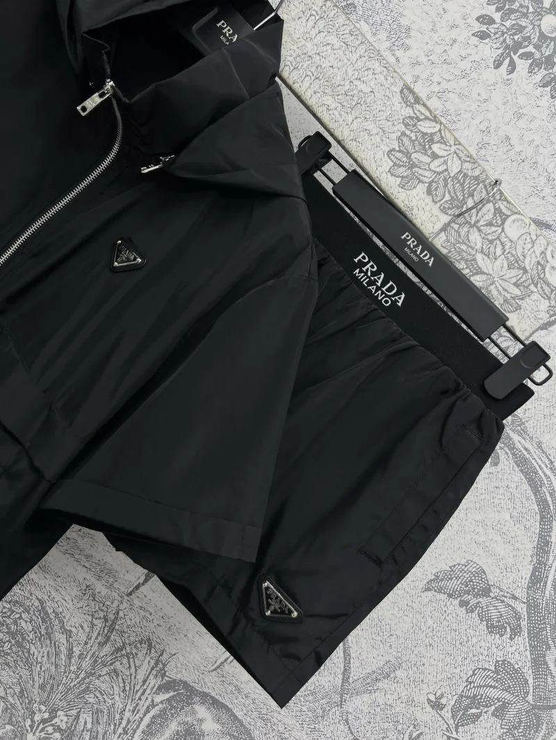 Prada Short Suits Effortless 165780