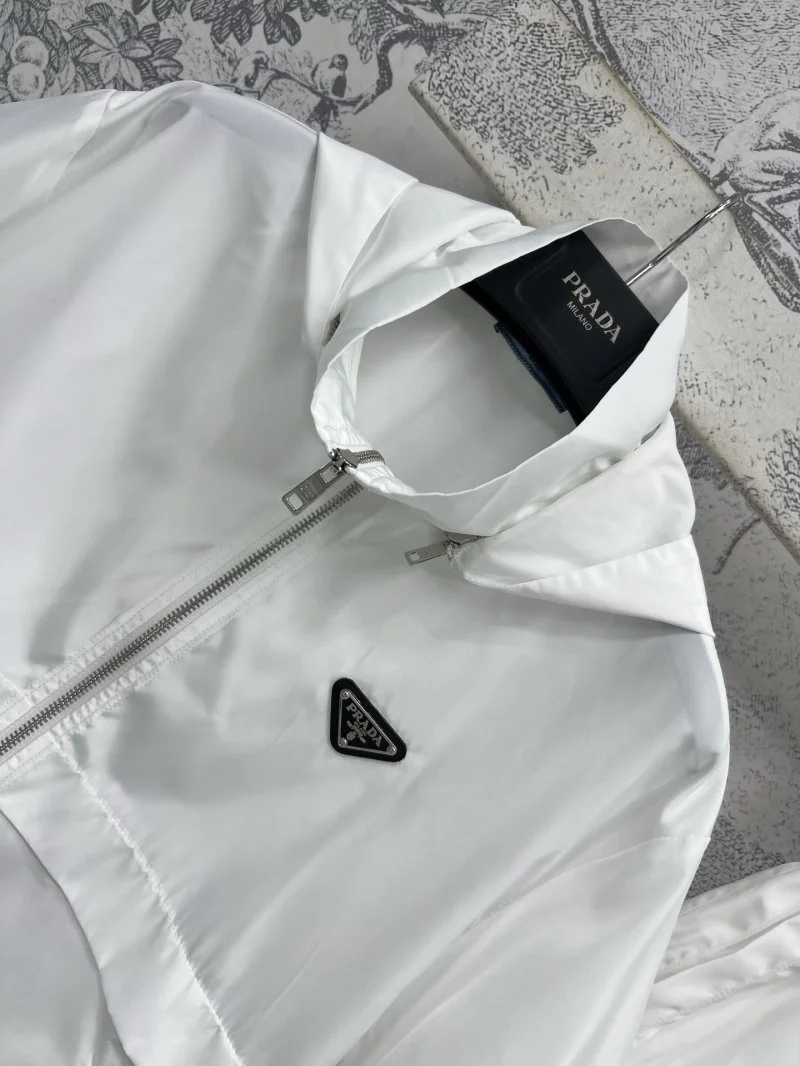 Prada Short Suits Stretchable 165777