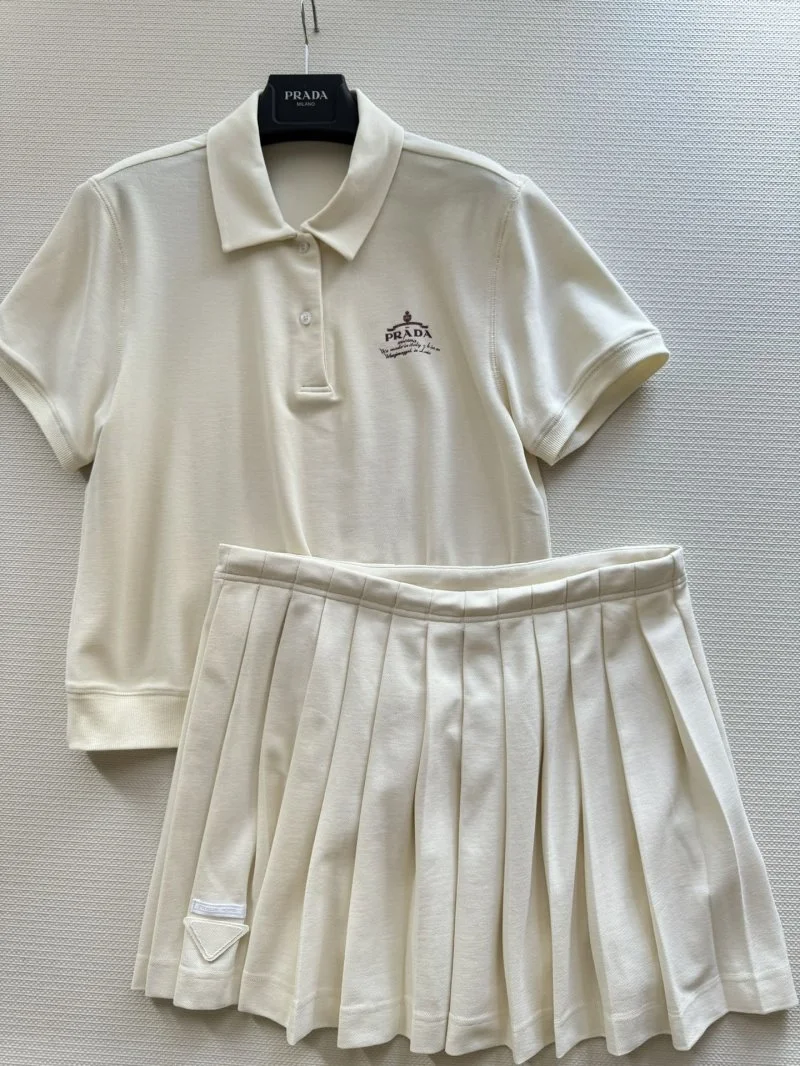ZipUp Prada Short Suits 165776