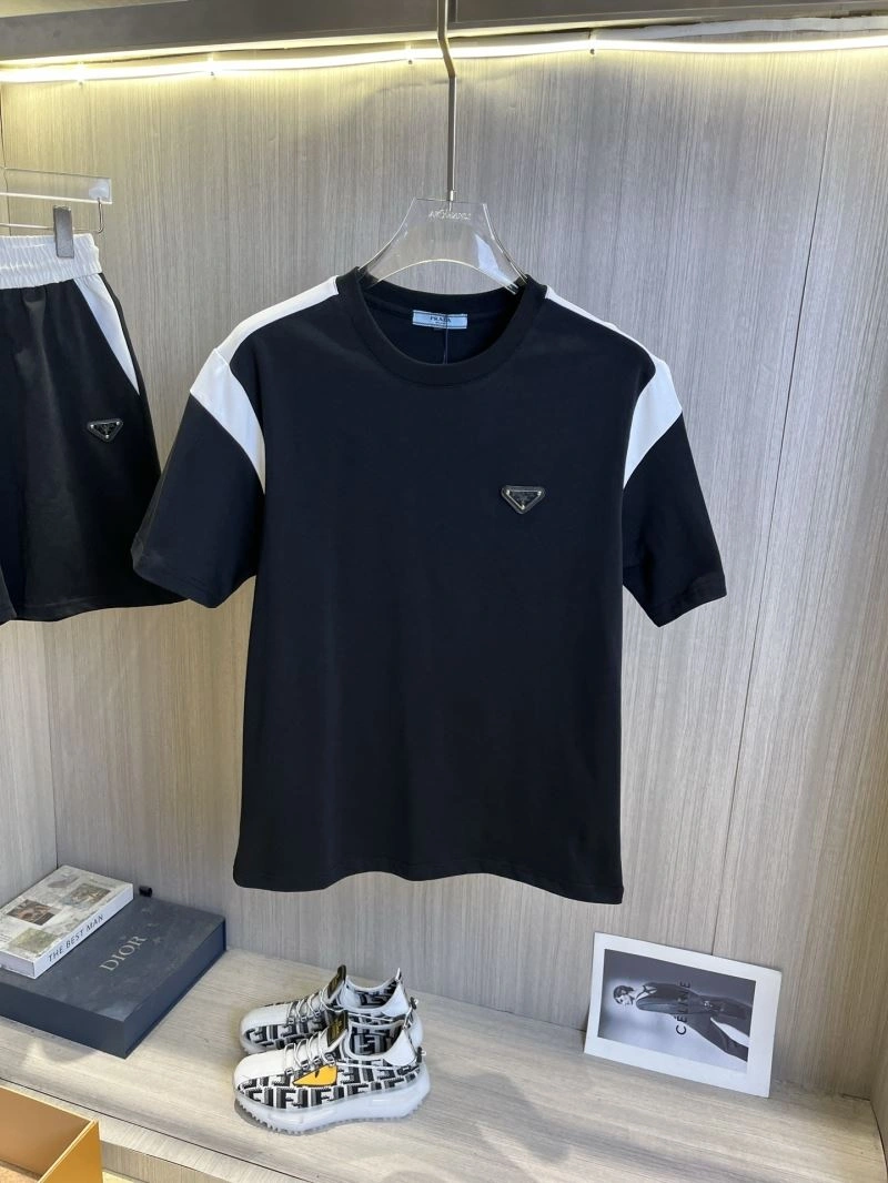 Flexible Prada Short Suits 168742