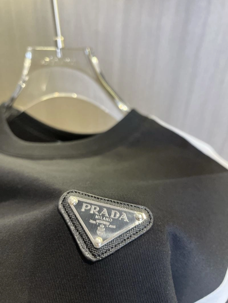 Flexible Prada Short Suits 168742