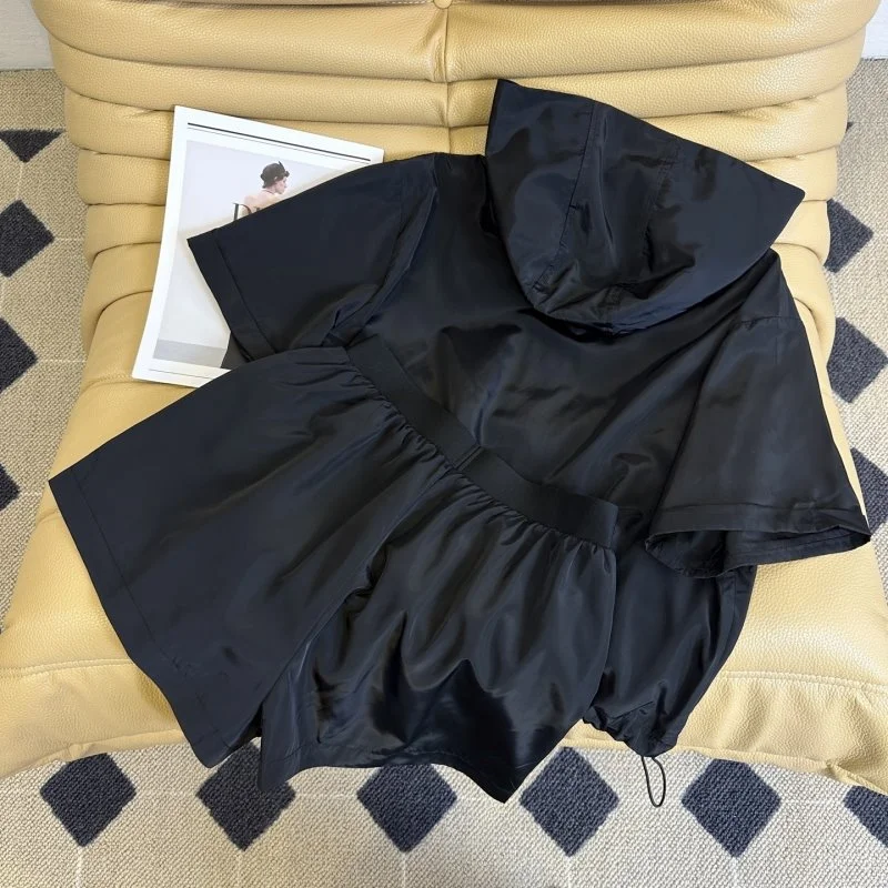 Seasonal Prada Short Suits 166307