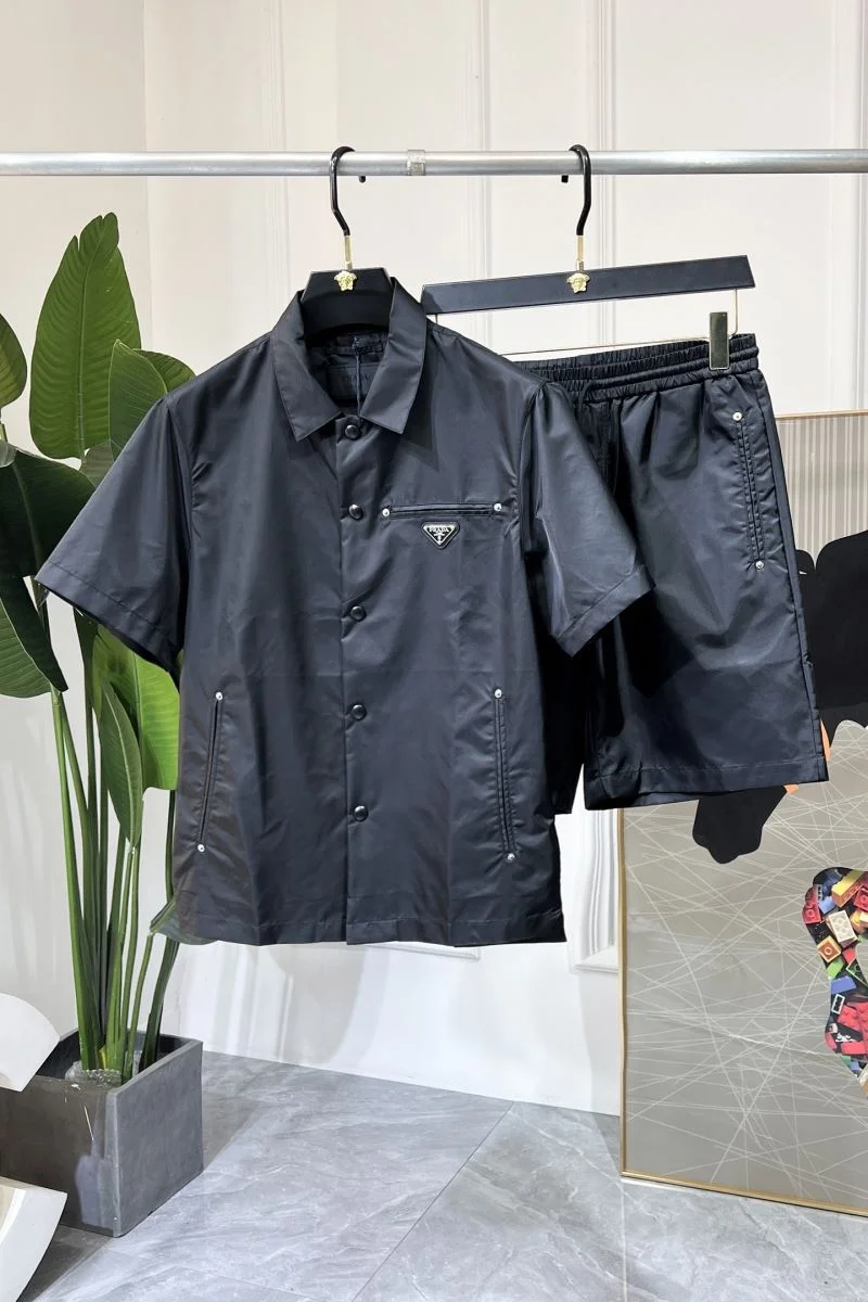Versatile Prada Short Suits 167931