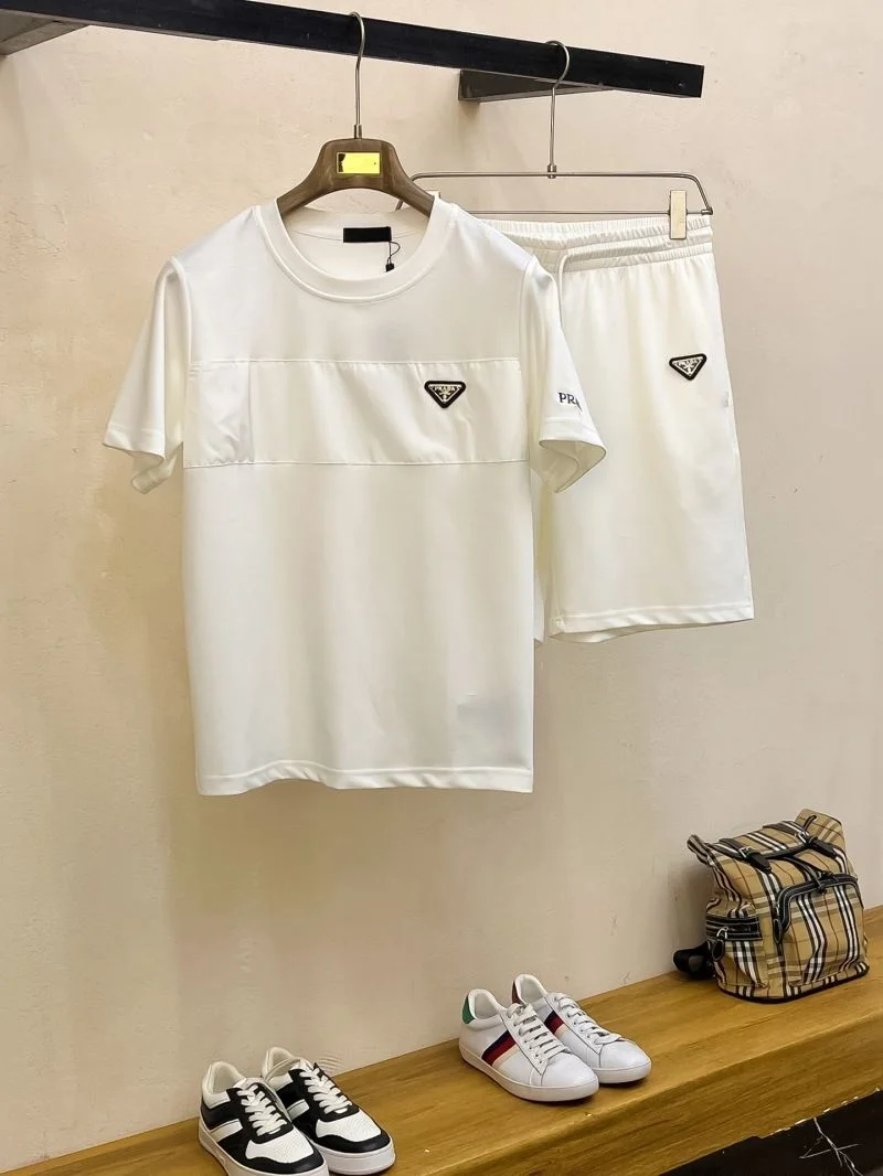 Prada Short Suits Cozy 167955