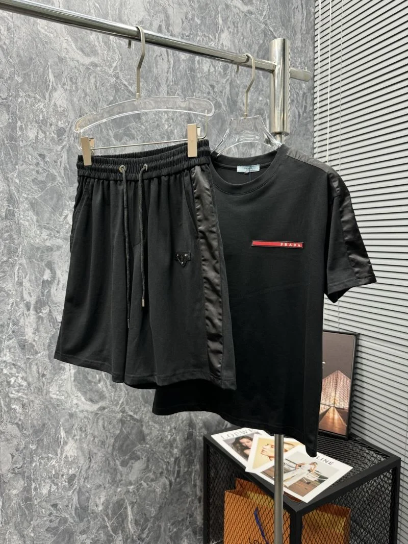 Supportive Prada Short Suits 167915