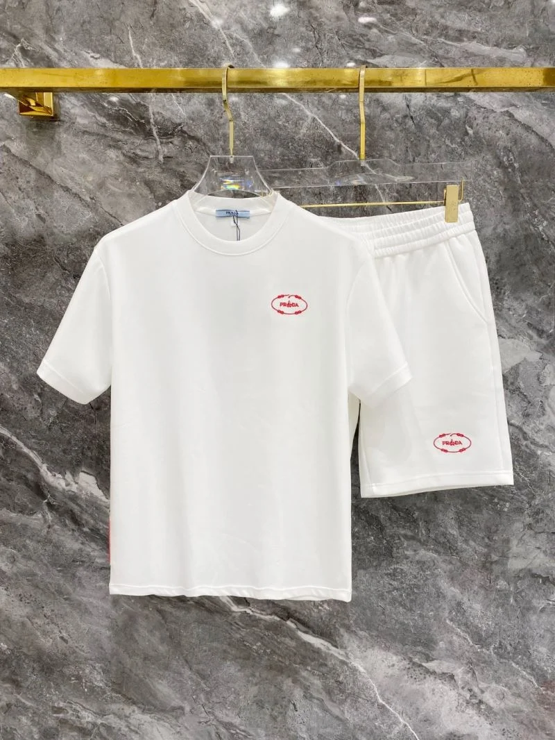 HighQuality Prada Short Suits 167112