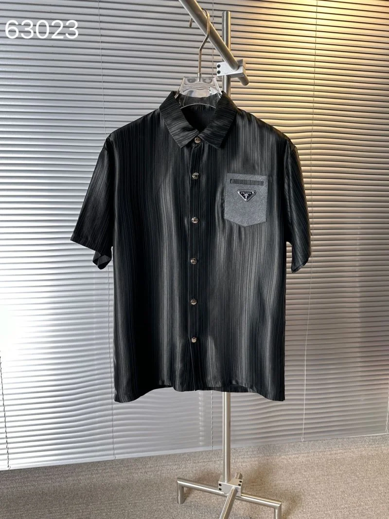 Comfortable Prada Short Suits 167114