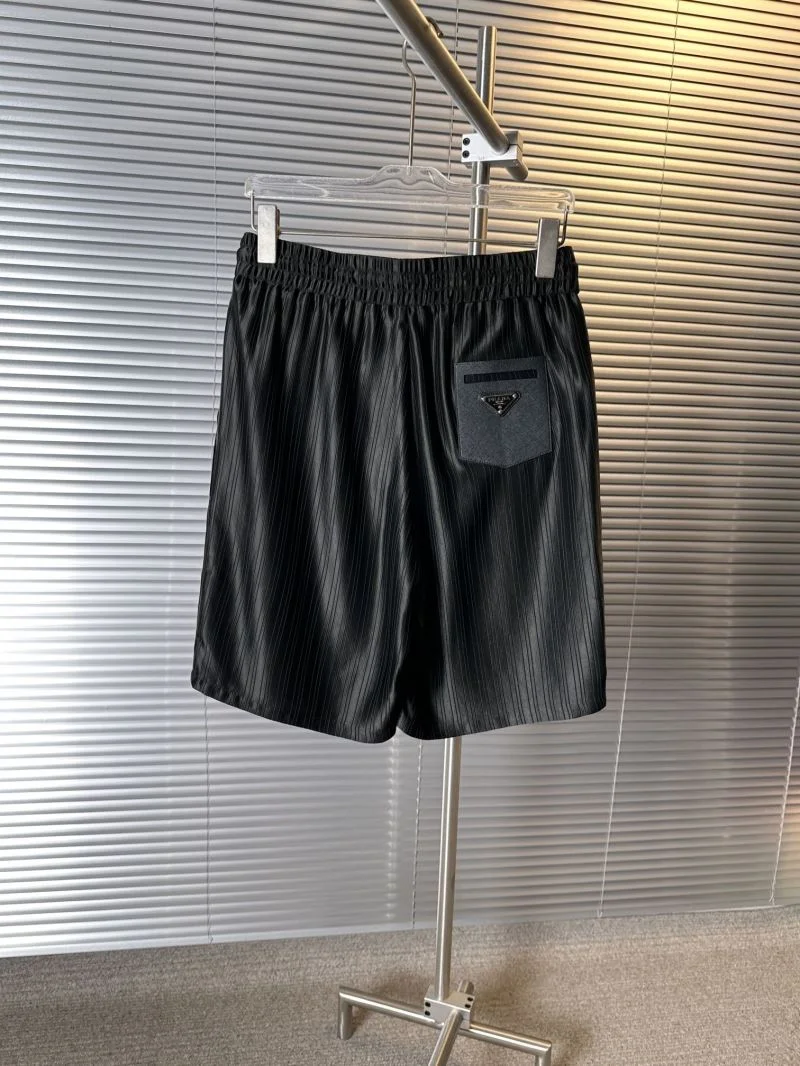 Comfortable Prada Short Suits 167114