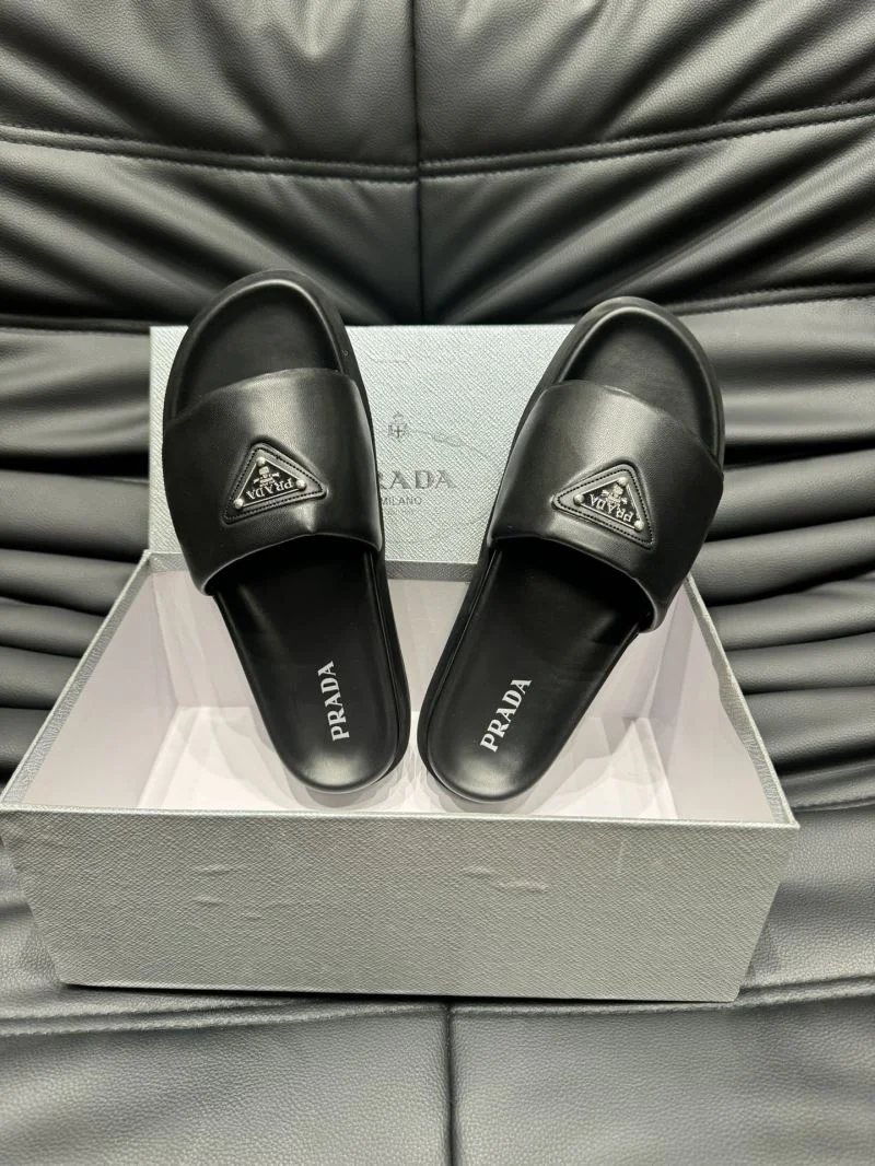 Prada Slippers Youthful 33615