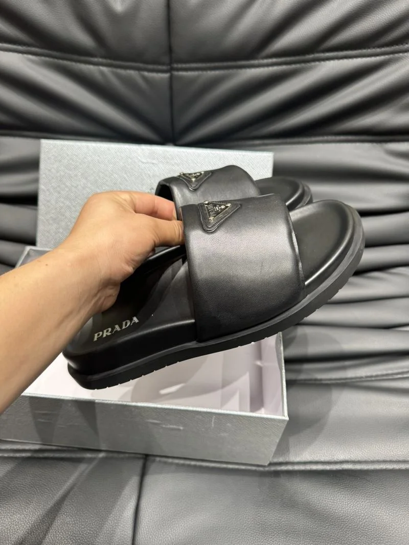 Prada Slippers Youthful 33615