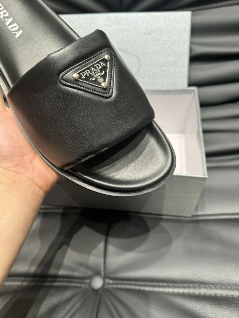Prada Slippers Youthful 33615