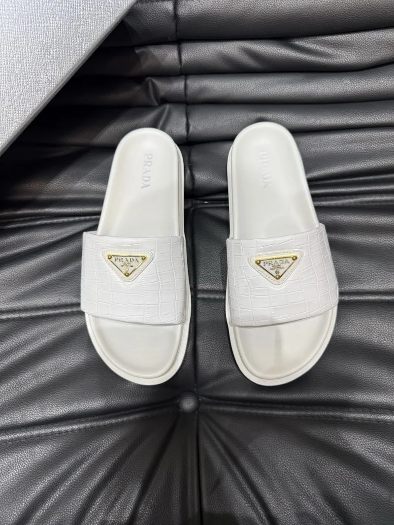 Fashionable Prada Slippers 33614