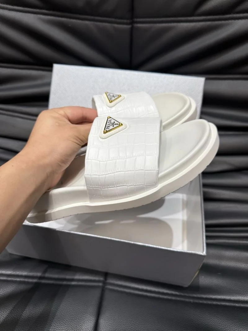 Fashionable Prada Slippers 33614