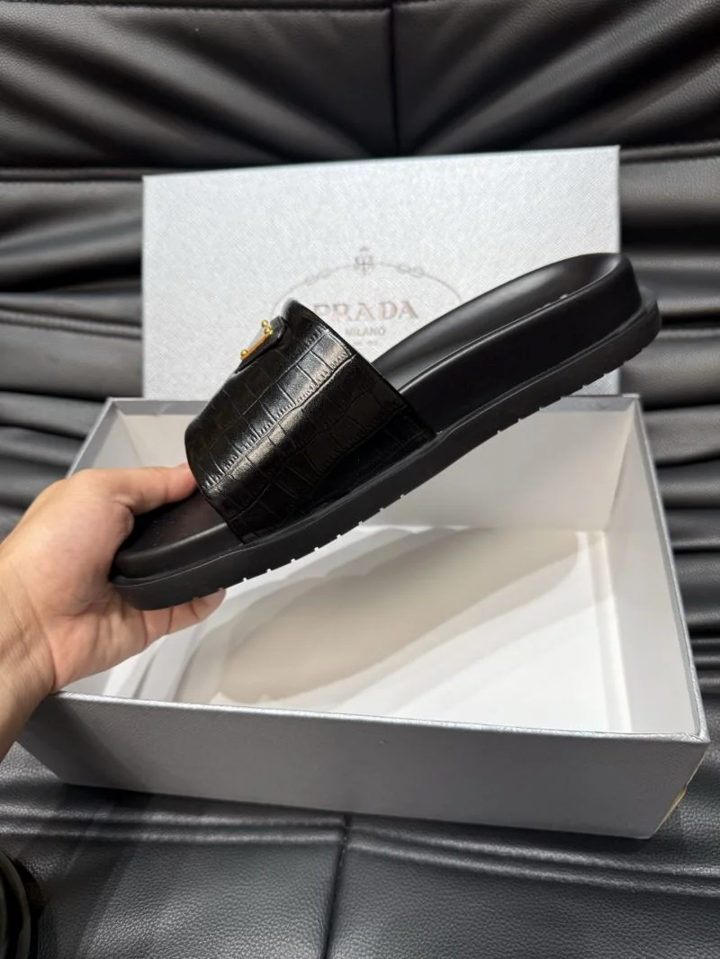 Prada Slippers Soft 33609