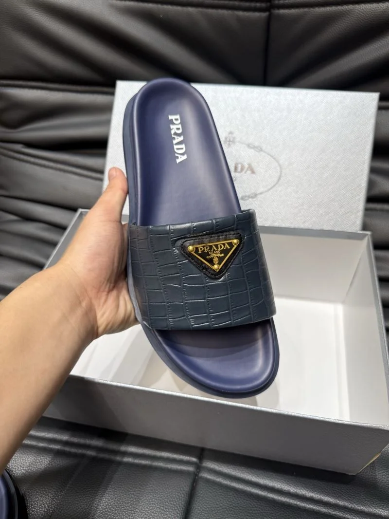 Original Prada Slippers 33604