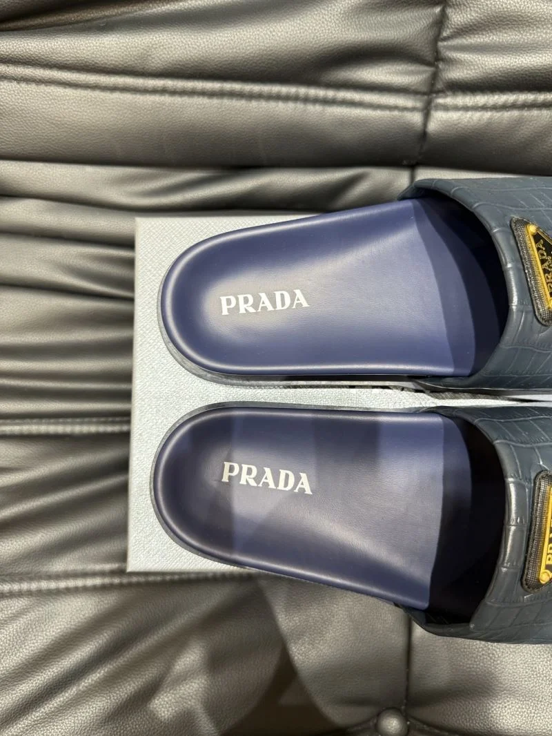 Original Prada Slippers 33604