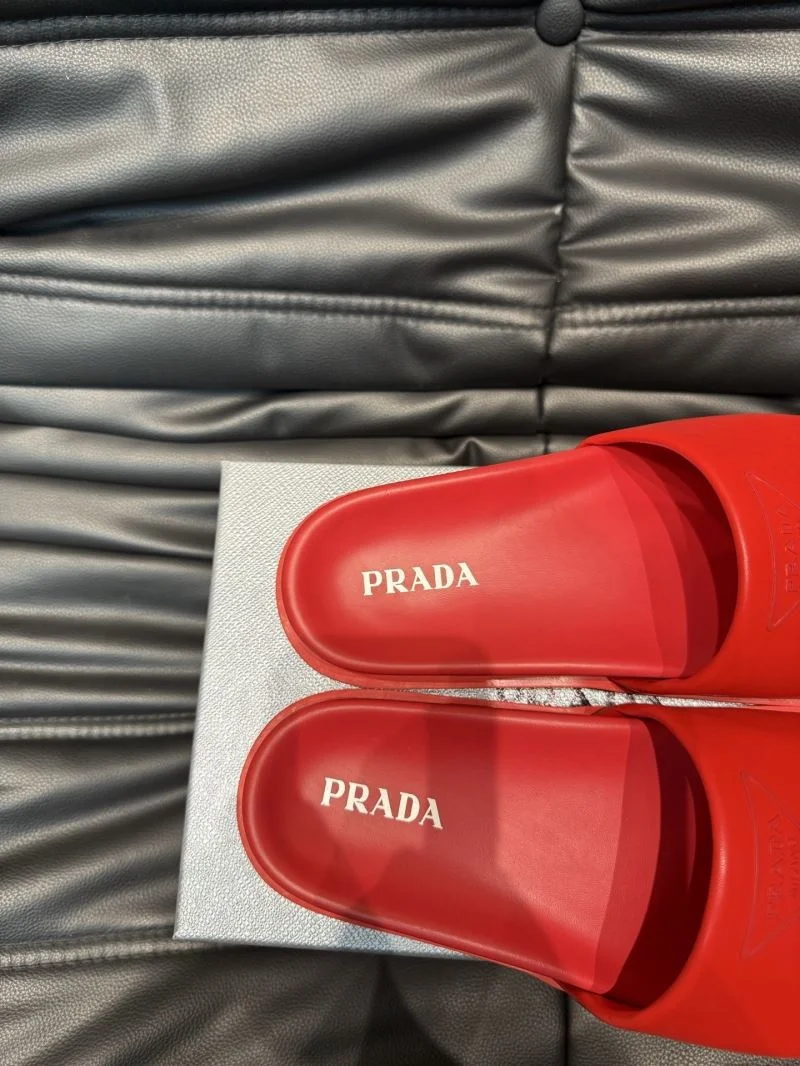 ModernLook Prada Slippers 33601