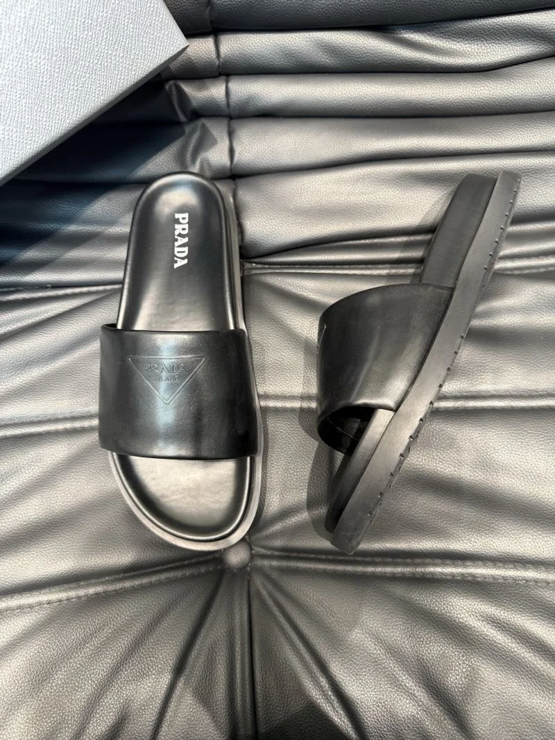 Prada Slippers Tailored 33599