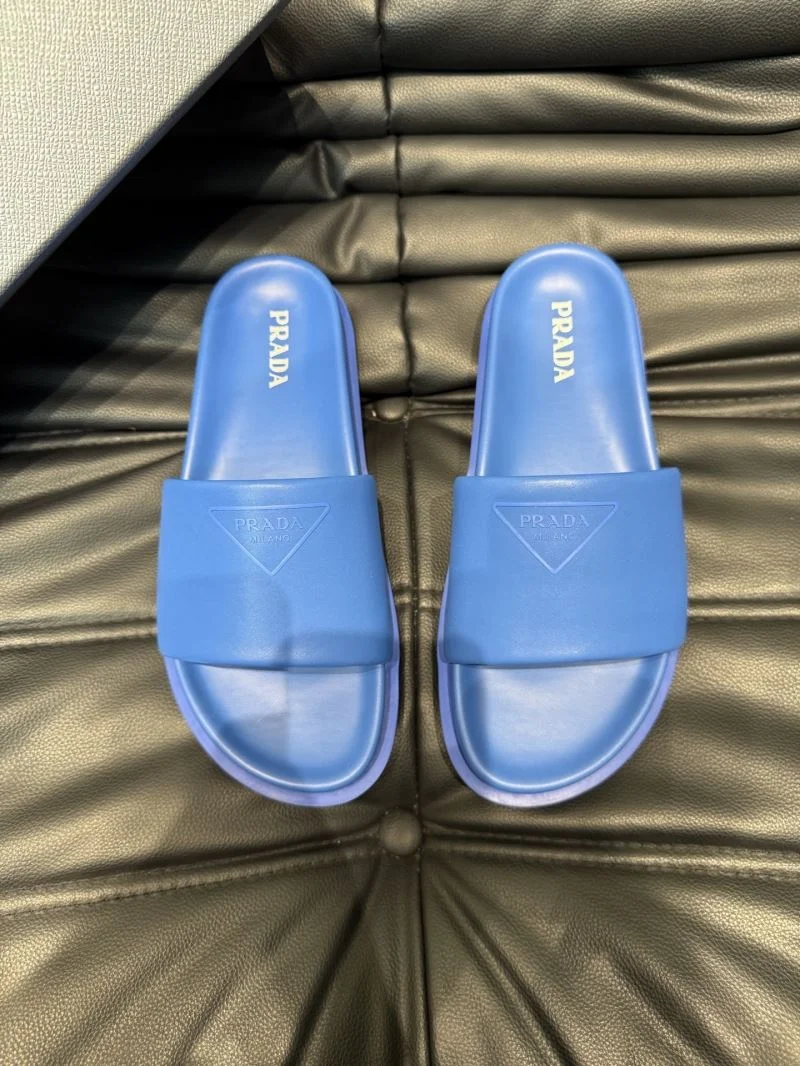 Neat Prada Slippers 33595