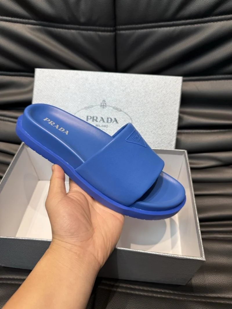 Neat Prada Slippers 33595