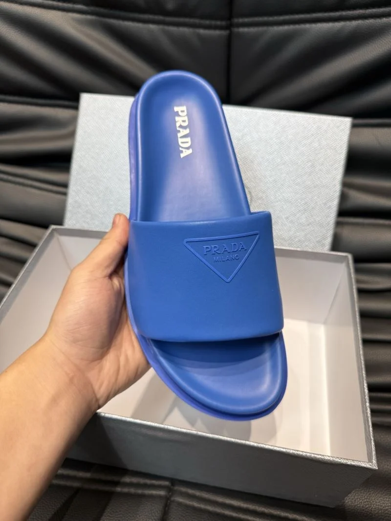 Neat Prada Slippers 33595