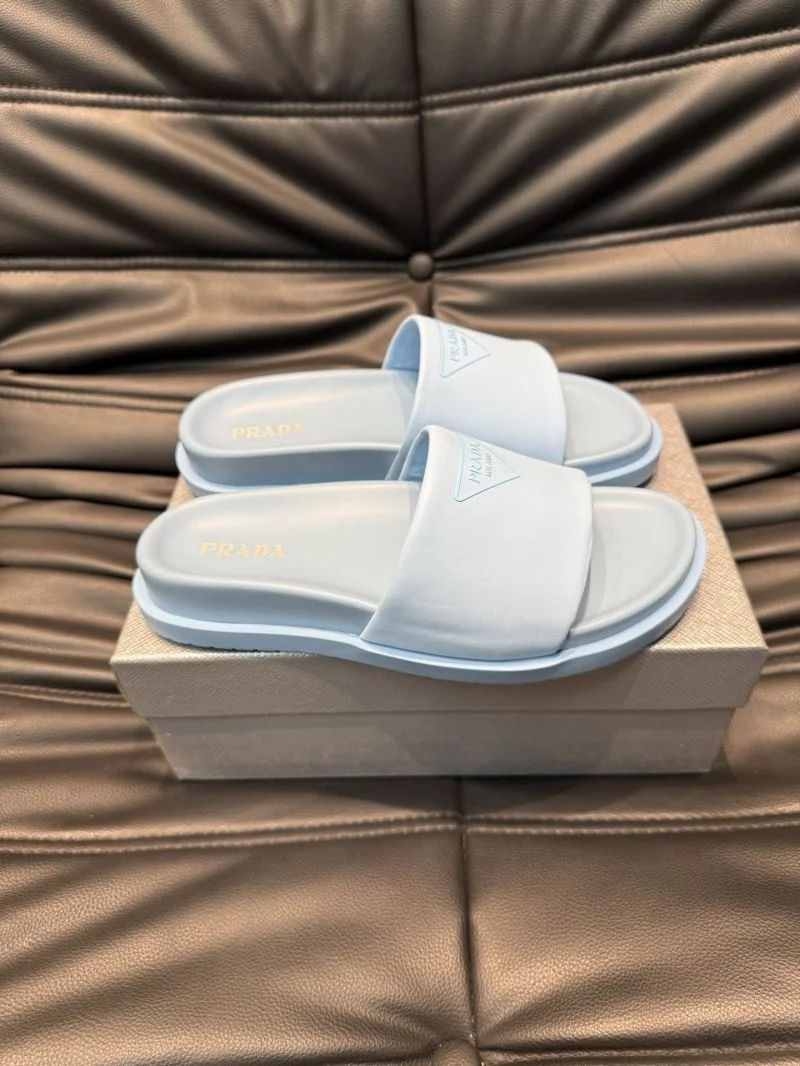 Cozy Prada Slippers 33598