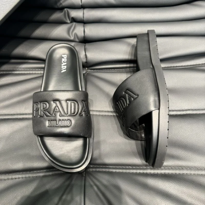 Prada Slippers Practical 33593