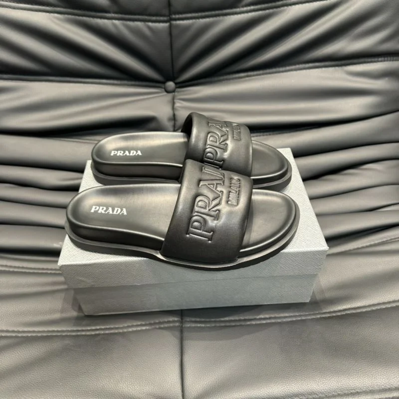 Prada Slippers Practical 33593