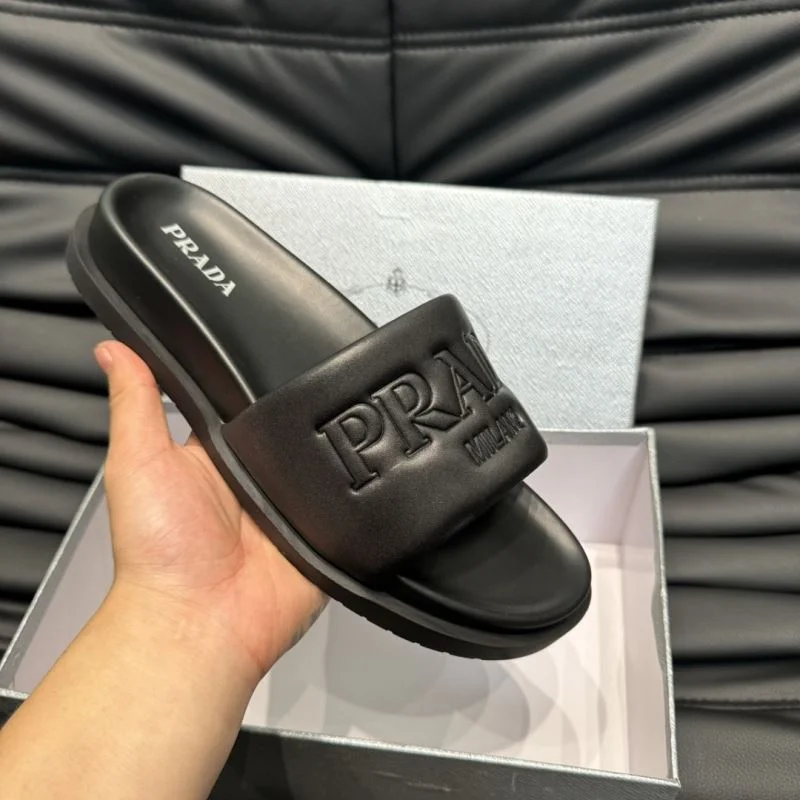 Prada Slippers Practical 33593