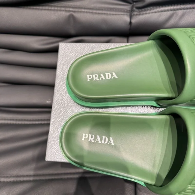 EasyMatch Prada Slippers 33594