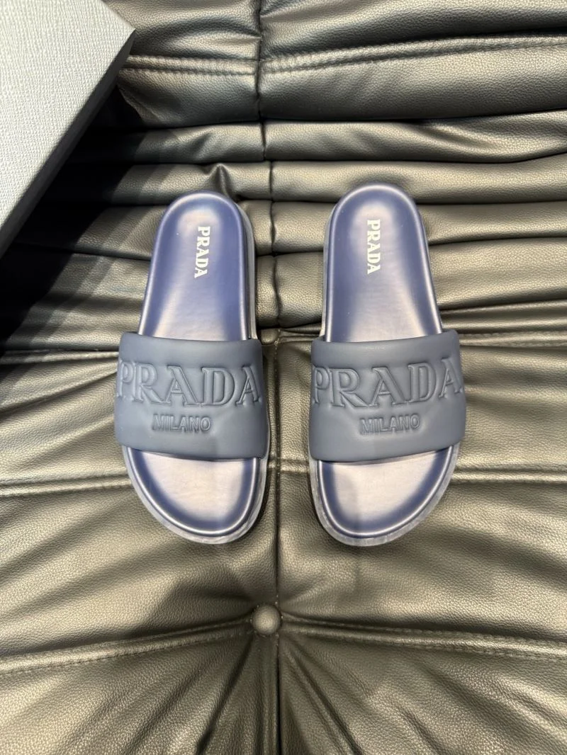 Prada Slippers Durable 33581