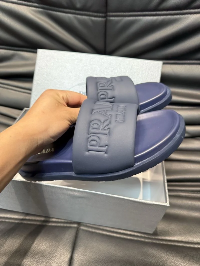 Prada Slippers Durable 33581