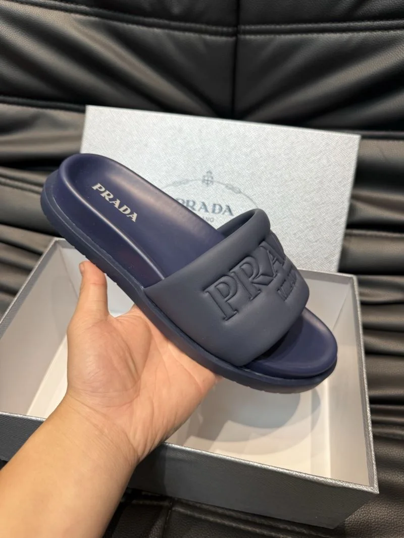 Prada Slippers Durable 33581