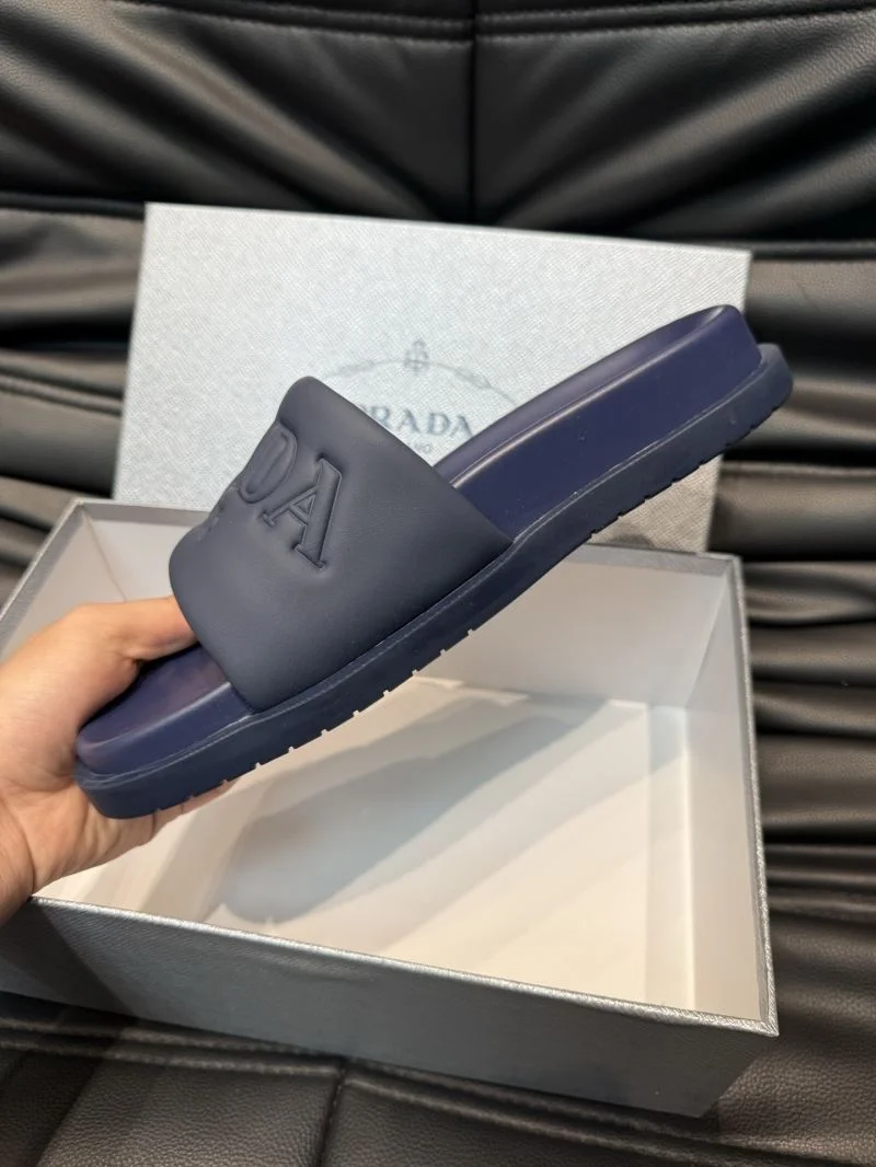 Prada Slippers Durable 33581