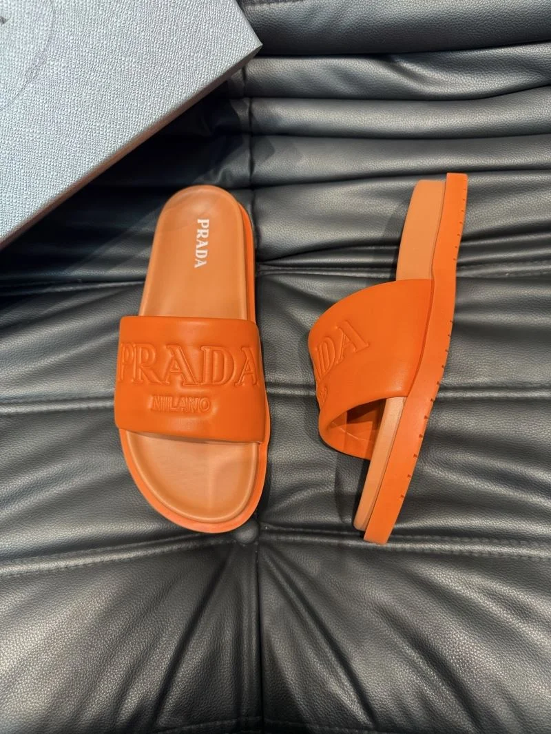 Prada Slippers Cozy 33579