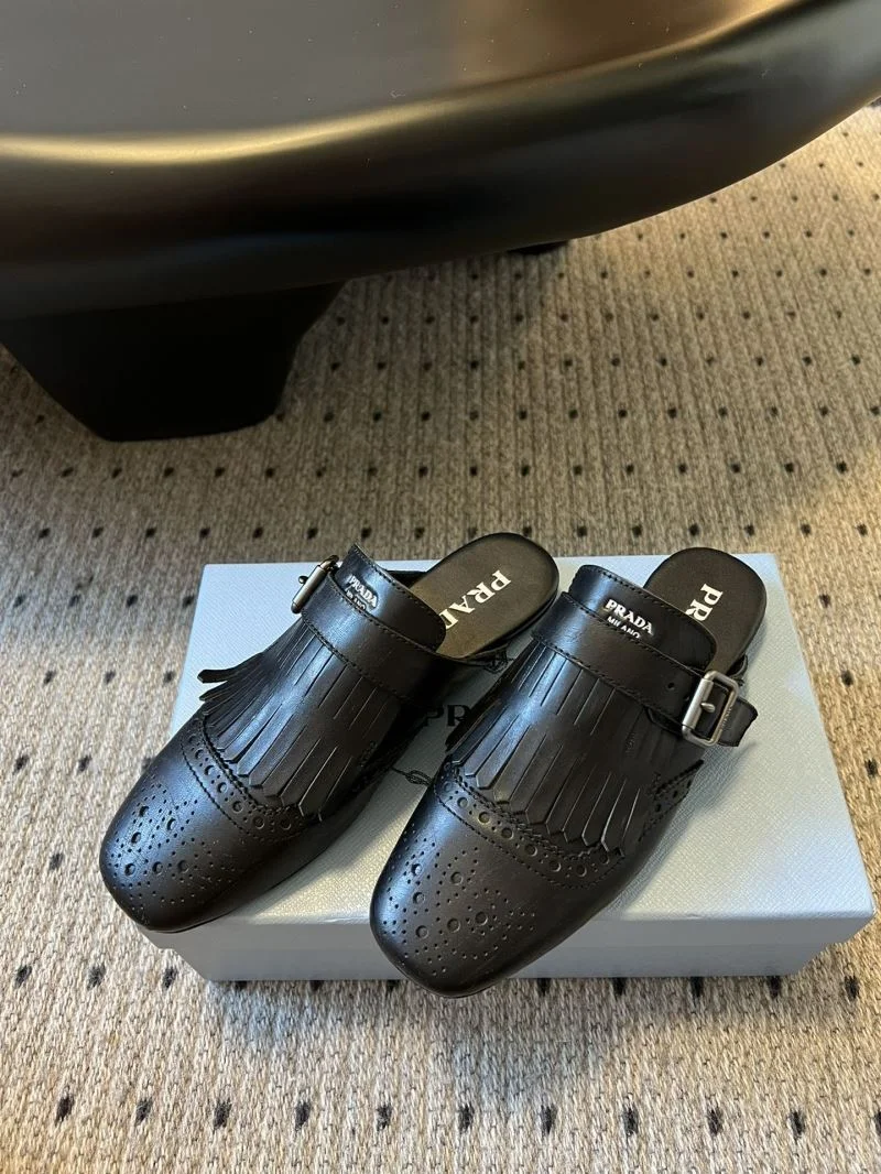 Prada Slippers Casual 34331