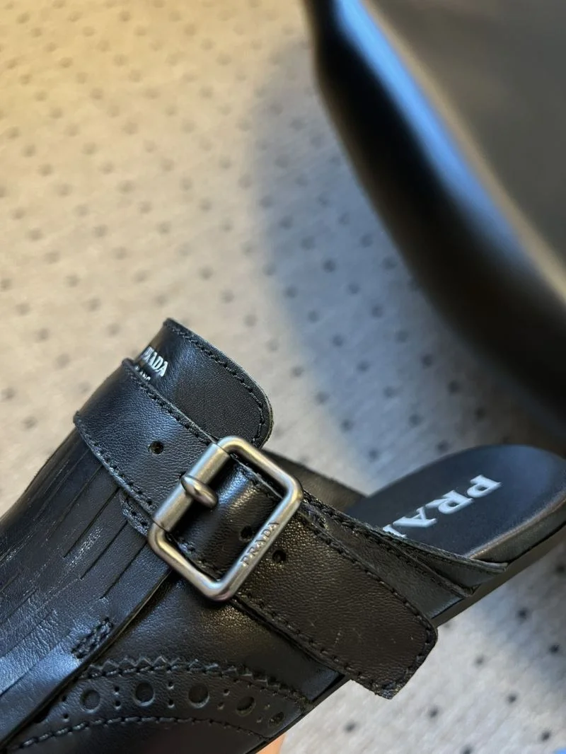 Prada Slippers Casual 34331