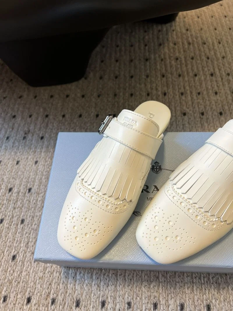 Prada Slippers Unique 34335