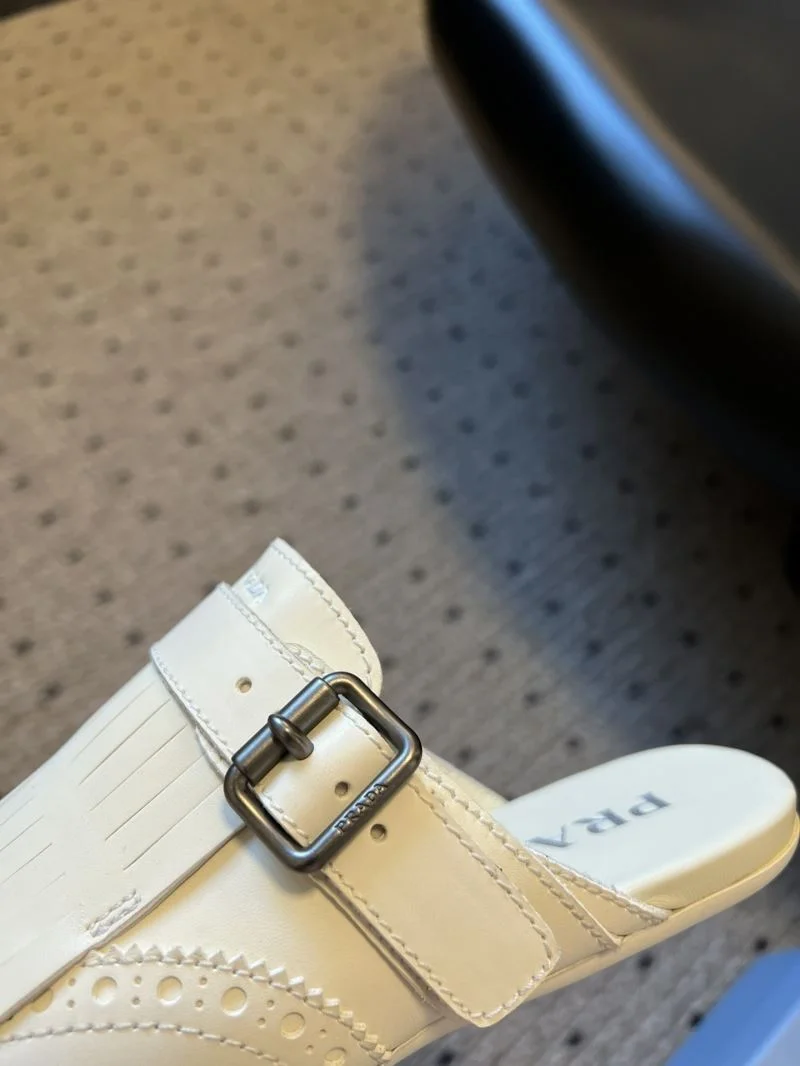 Prada Slippers Unique 34335