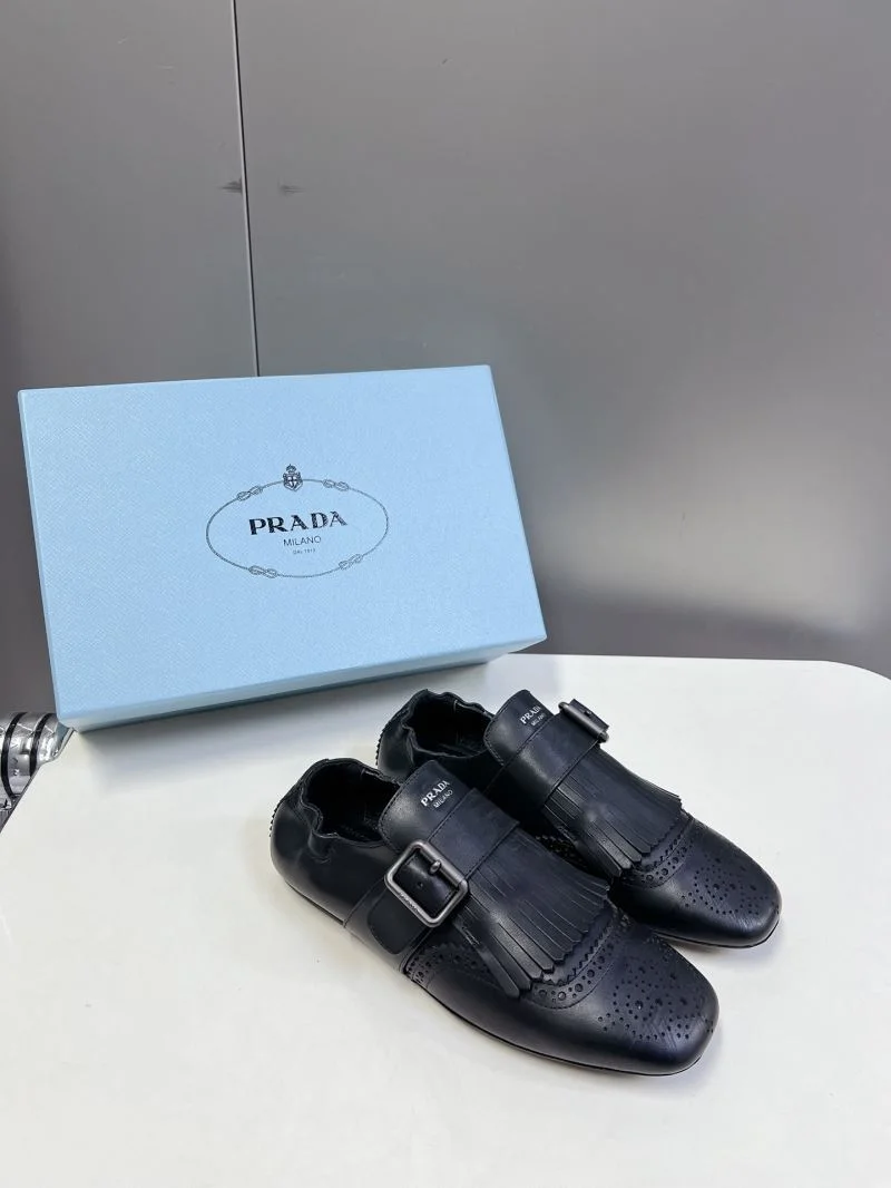 Prada Slippers Effortless 34322