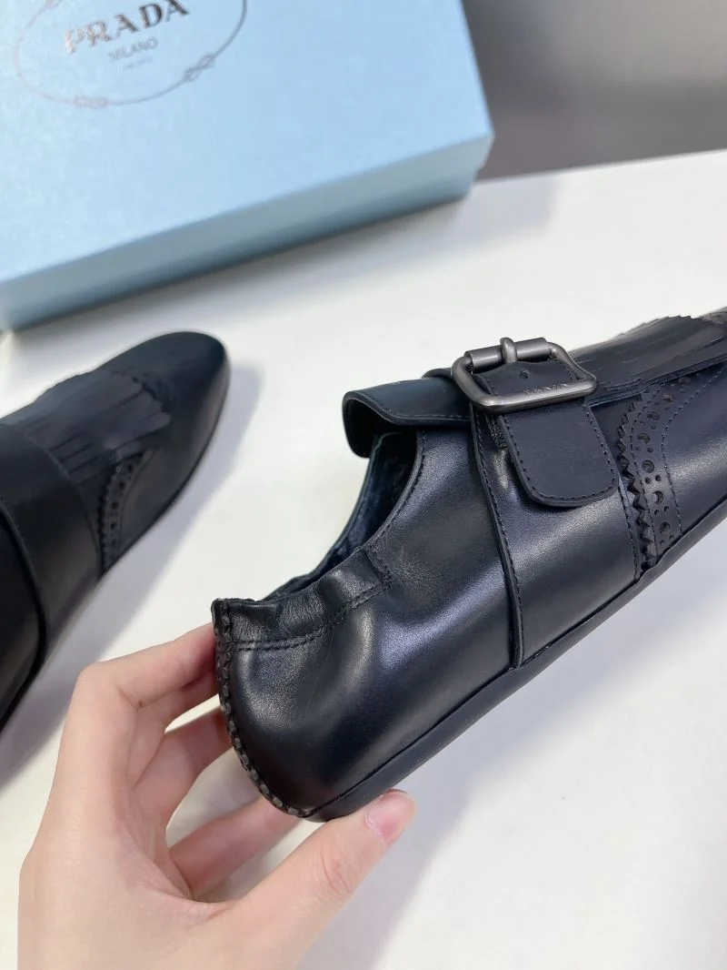 Prada Slippers Effortless 34322