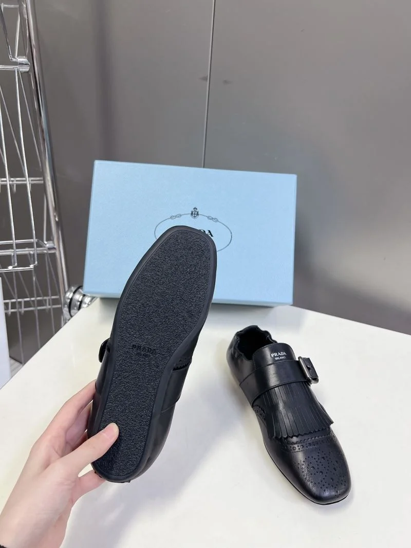 Prada Slippers Effortless 34322
