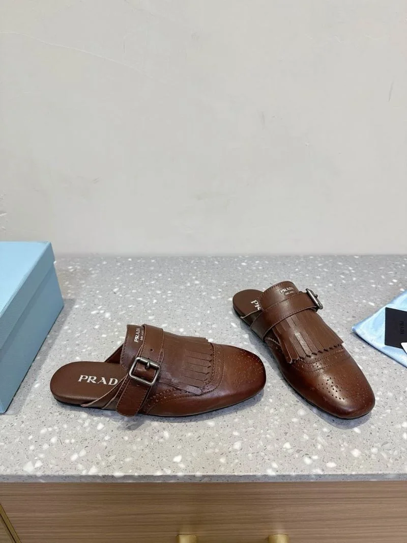 Prada Slippers Cozy 34318