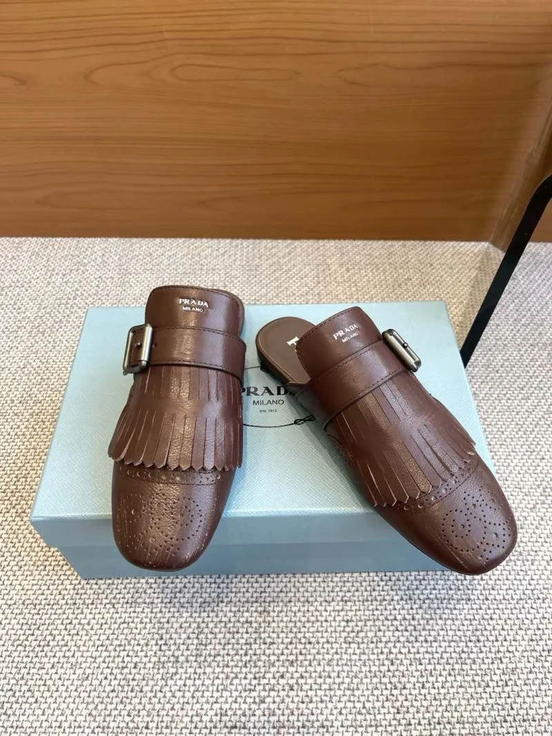 Prada Slippers TimelessDesign 34321