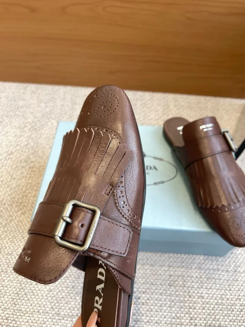 Prada Slippers TimelessDesign 34321